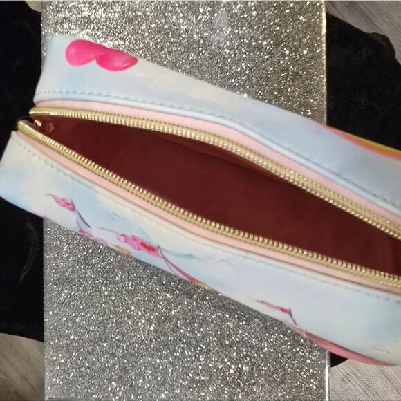 Impressions X Care Bears Rain-Bow Makeup Pouch - Picture 13 of 13